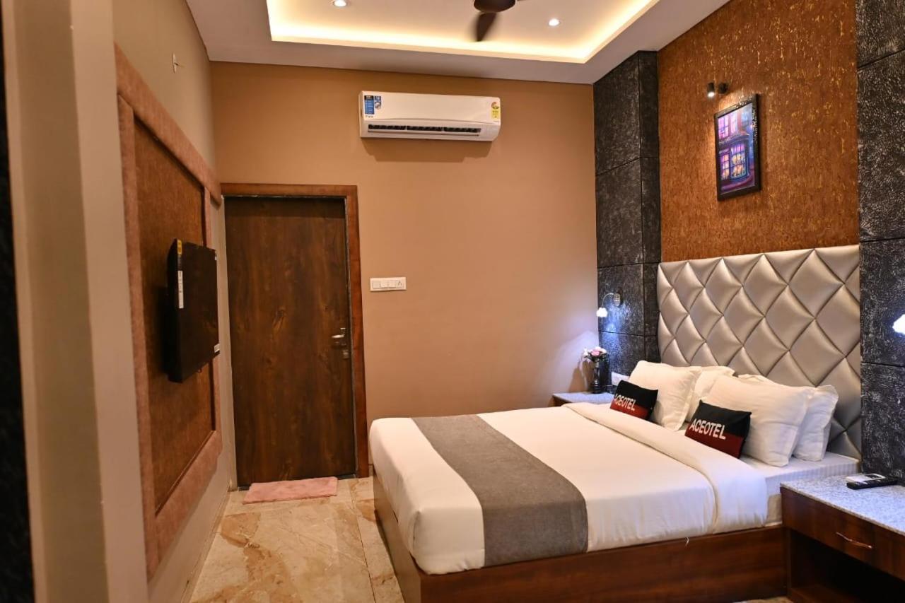 The Apple Tree Hotel อินดอร์ ภายนอก รูปภาพ